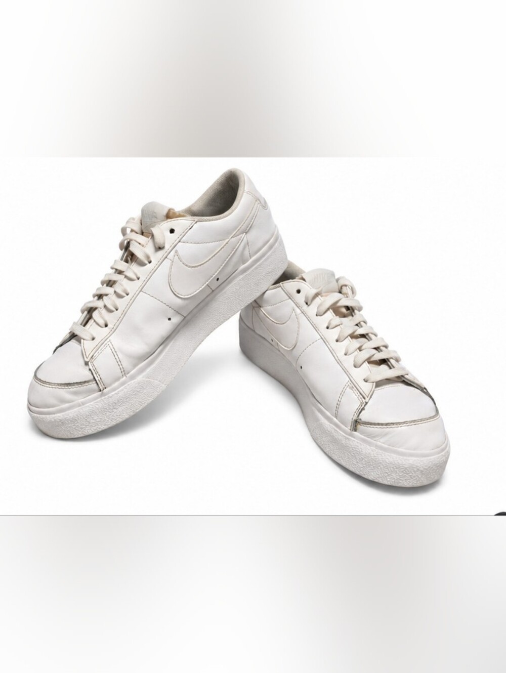 Nike Women’s Low-Top Sneakers in Off-White/Cream